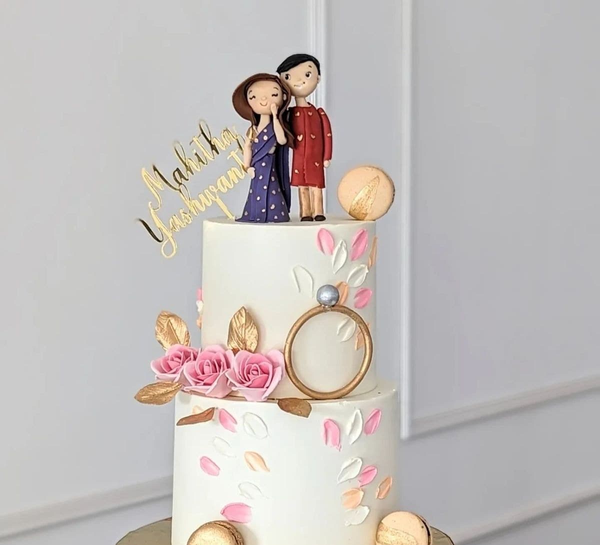 Engagements cake reference in Chennai.